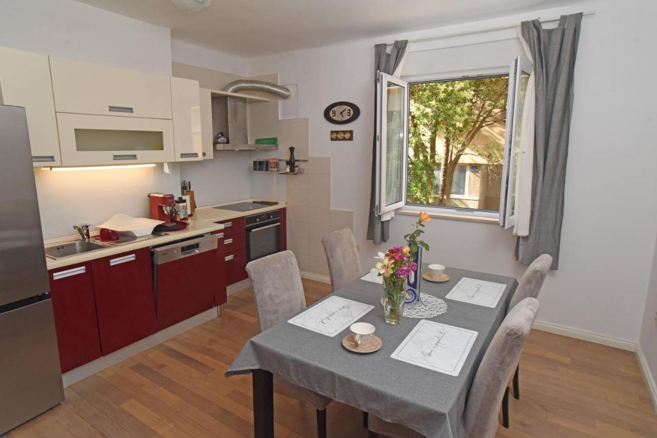 Apartment Toro Спліт Екстер'єр фото